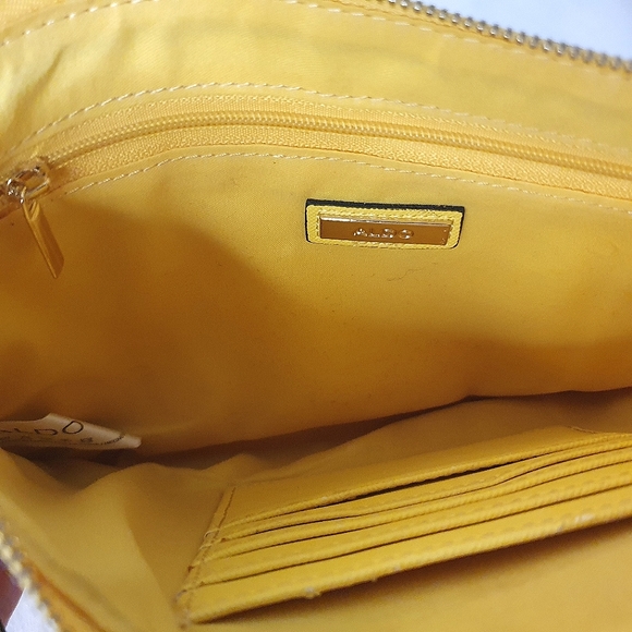 SOLD - Aldo Like-New Yellow Bag / Clutch - Picture 4 of 6